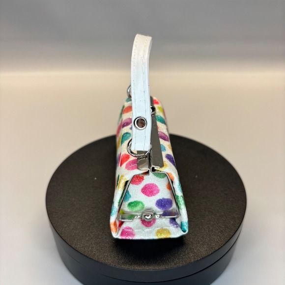 Mini Coin Purse TikTok Lipstick Kiss Clasp Puppy Butterfly Print Small Bag - Picture 2 of 4